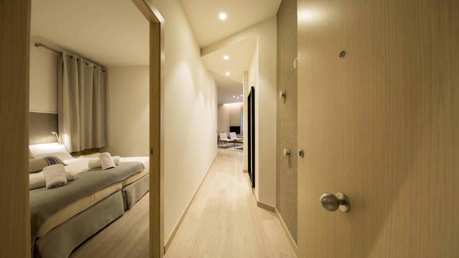 Fisa Rentals Ramblas Apartments Barcelona Exterior foto